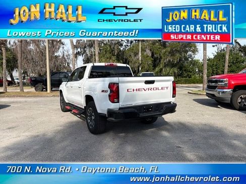 Used 2024 Chevrolet Colorado Z71 w/ Z71 Convenience Package 2 image 8