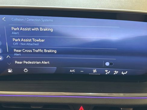 Certified 2025 Buick Envision Preferred image 50