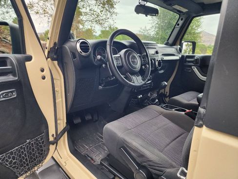Used 2011 Jeep Wrangler Sahara w/ Dual Top Group AWD/4WD image 17