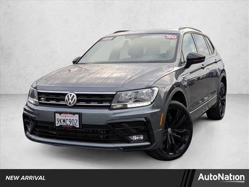 Used 2020 Volkswagen Tiguan SE R-Line image 1