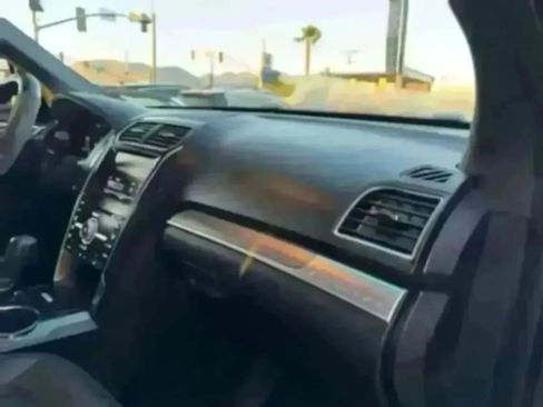 Used 2016 Ford Explorer Sport AWD/4WD image 12