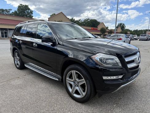 Used 2015 Mercedes-Benz GL 450 4MATIC image 1