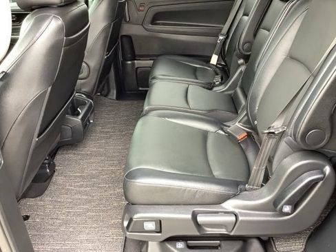 Used 2021 Honda Odyssey Touring image 10