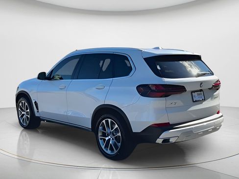 New 2026 BMW X5 xDrive40i w/ Parking Assistance Package AWD/4WD image 6