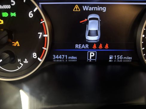 Used 2023 Nissan Altima 2.5 SL AWD/4WD image 6