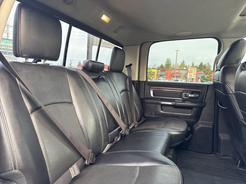 Used 2017 RAM 3500 Laramie w/ Convenience Group image 16