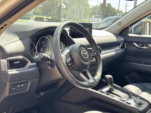 Used 2025 MAZDA CX-5 AWD 2.5 S w/ Preferred Package image 16