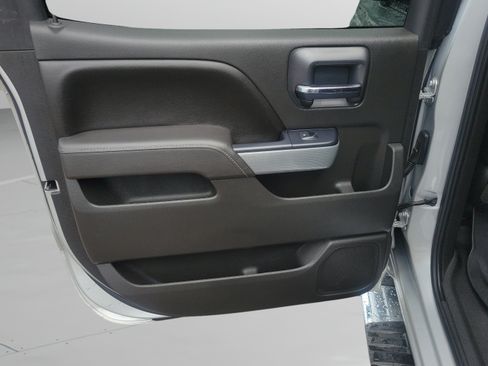 Used 2017 Chevrolet Silverado 1500 LTZ Z71 AWD/4WD image 5