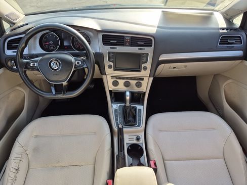 Used 2016 Volkswagen Golf SE w/ Lighting Package FWD image 12