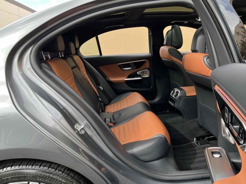 Used 2024 Mercedes-Benz C 300 Sedan image 40
