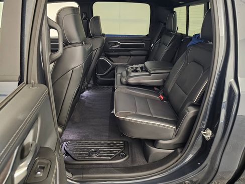 New 2026 RAM 1500 Laramie AWD/4WD image 21