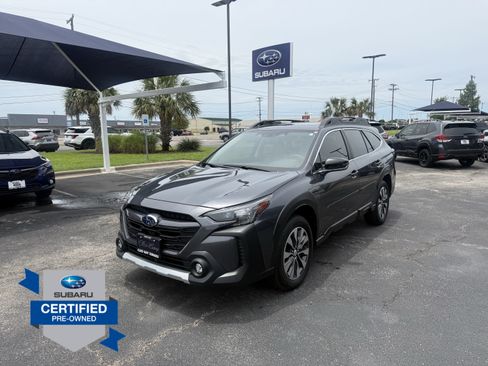 Certified 2025 Subaru Outback Limited AWD/4WD image 3