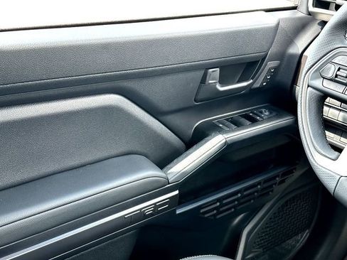 New 2026 Toyota 4Runner TRD Off-Road Premium AWD/4WD image 19