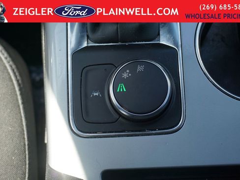 Used 2023 Chevrolet Blazer LT w/ Convenience Package FWD image 24