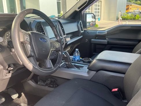Used 2018 Ford F150 XLT w/ Equipment Group 302A Luxury AWD/4WD image 11