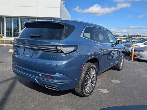 New 2026 Buick Enclave Avenir w/ Super Cruise Package image 4