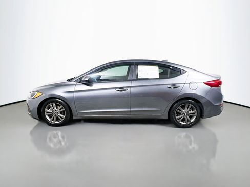 Used 2018 Hyundai Elantra SEL image 9