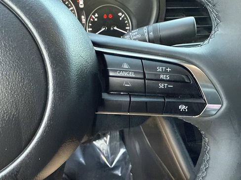 Used 2024 MAZDA MAZDA3 s image 35