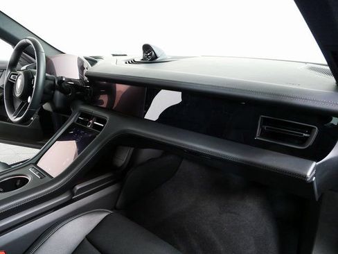 New 2026 Porsche Taycan RWD image 27