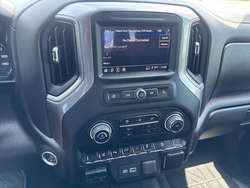 Used 2024 Chevrolet Silverado 2500 Custom w/ Custom Value Package AWD/4WD image 12