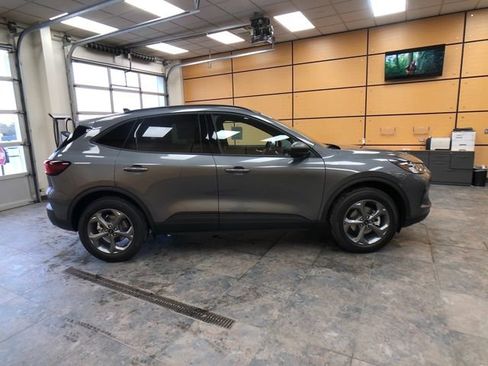 New 2026 Ford Escape ST-Line w/ Tech Pack #1 image 8