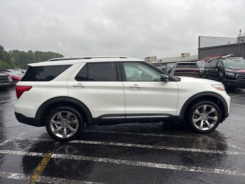 Used 2020 Ford Explorer Platinum w/ Premium Technology Package AWD/4WD image 7