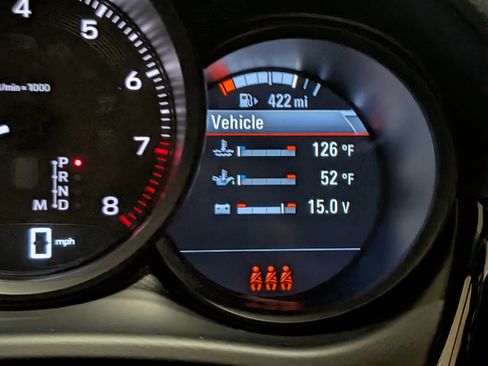 Used 2025 Porsche Macan image 34