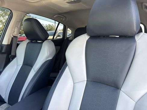 Used 2021 Subaru Crosstrek Hybrid w/ Moonroof Package w/Navigation AWD/4WD image 26