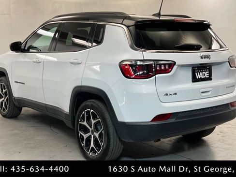 Used 2025 Jeep Compass Limited AWD/4WD image 3