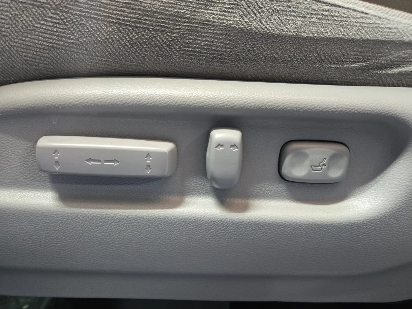 Used 2021 Honda Pilot EX image 17
