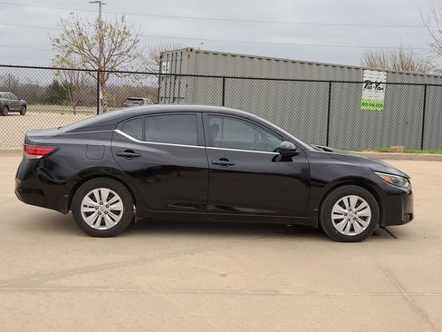 Certified 2025 Nissan Sentra S image 4