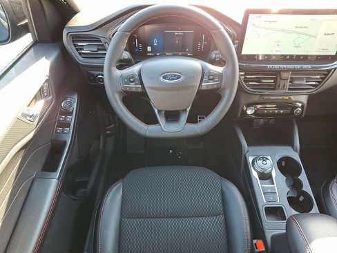 Certified 2024 Ford Escape ST-Line Select w/ Tech Pack #1 image 12