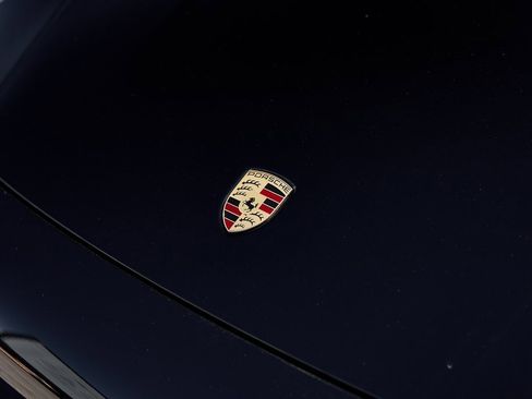 Used 2024 Porsche 911 Carrera S image 10