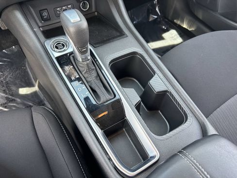 Used 2025 Nissan Sentra SV w/ All-Weather Package FWD image 23
