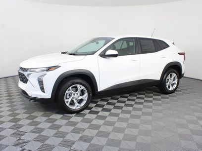 New 2026 Chevrolet Trax LS w/ LS Convenience Package