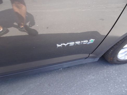 Used 2016 Ford C-MAX SEL w/ Equipment Group 302A image 16