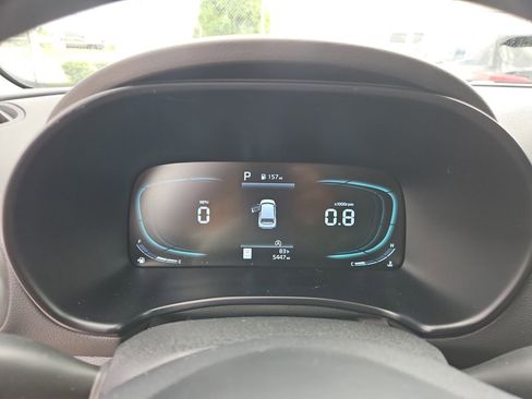 Used 2025 Kia Soul LX w/ LX Technology Package FWD image 18
