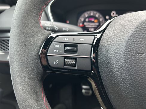 Used 2024 Acura Integra Type S image 17