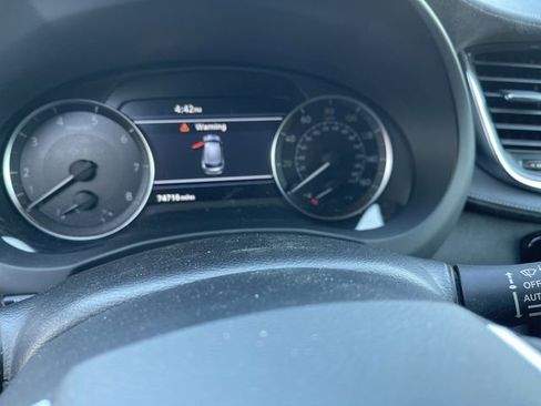 Used 2019 INFINITI QX50 Essential w/ Sensory Package AWD/4WD image 2