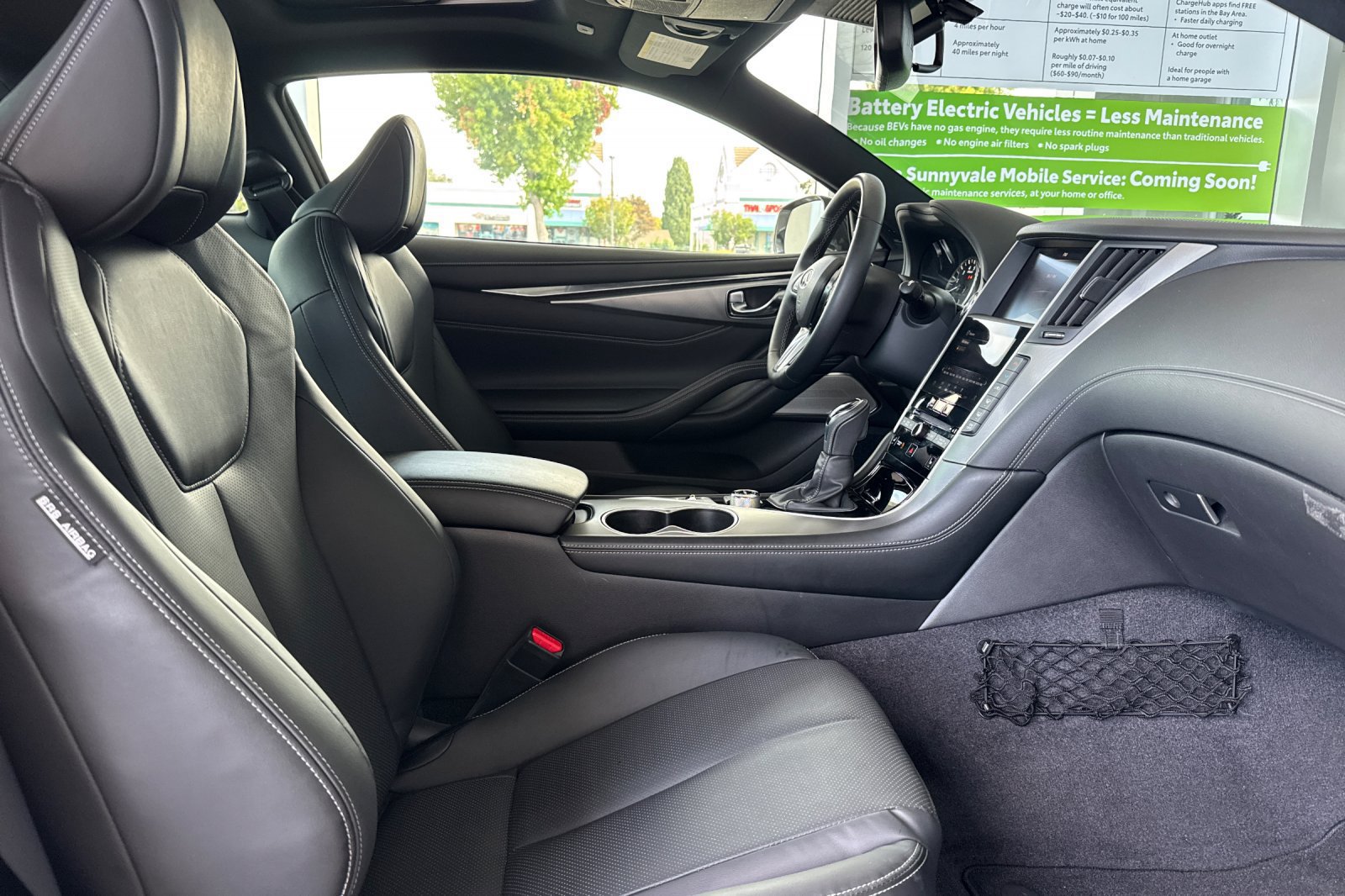 Used 2022 INFINITI Q60 3.0t Luxe w/ Cargo Package RWD image 28