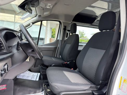 Used 2025 Ford Transit 250 Low Roof w/ Exterior Upgrade Package RWD image 15