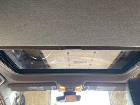 Used 2016 Toyota RAV4 Limited FWD image 16