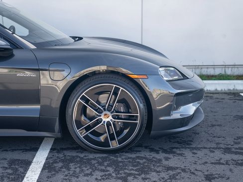 New 2026 Porsche Taycan AWD/4WD image 9
