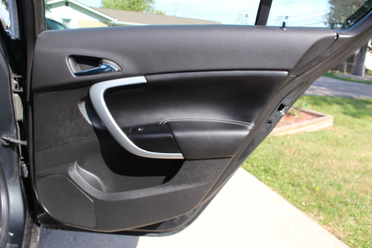 Used 2016 Buick Regal Premium FWD image 36
