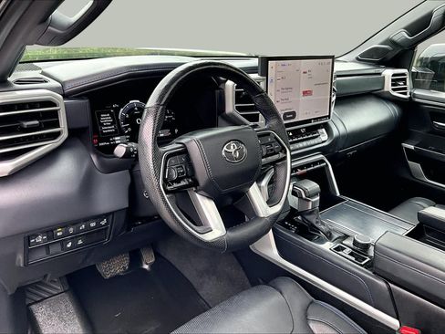 Used 2023 Toyota Tundra Platinum AWD/4WD image 18