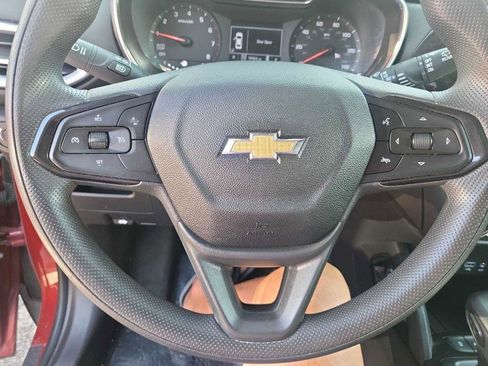 Used 2021 Chevrolet TrailBlazer LT w/ Convenience Package AWD/4WD image 15