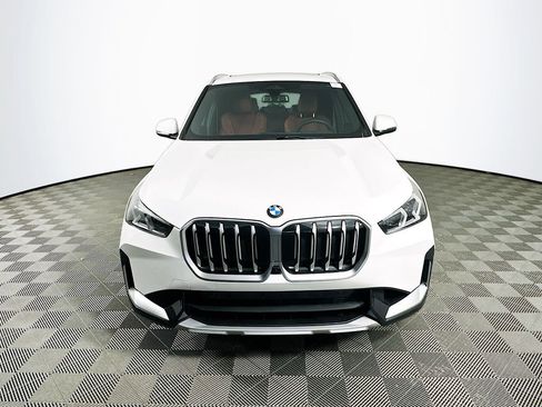 Used 2026 BMW X1 xDrive28i w/ Technology Package AWD/4WD image 3