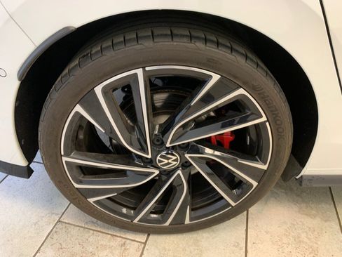 Used 2024 Volkswagen GTI Autobahn FWD image 14