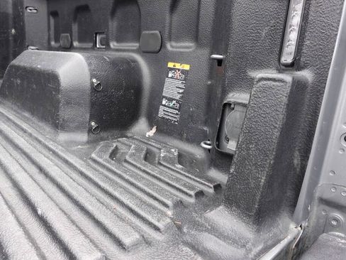 Used 2023 Chevrolet Silverado 1500 LT AWD/4WD image 27