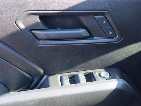 Used 2024 Chevrolet Colorado Trail Boss w/ Advanced Trailering Package image 18